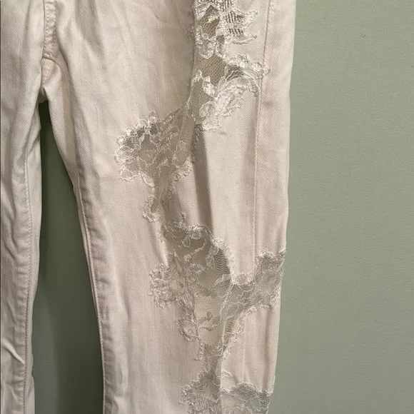 7 For All Mankind Embellished White Jeans EUC - Picture 5 of 7